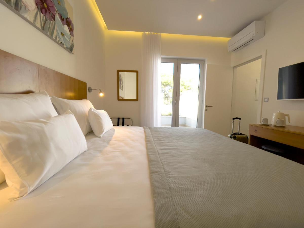 Beach Residences Caroline Χβαρ Εξωτερικό φωτογραφία