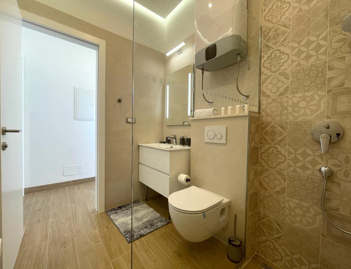 Beach Residences Caroline Χβαρ Εξωτερικό φωτογραφία